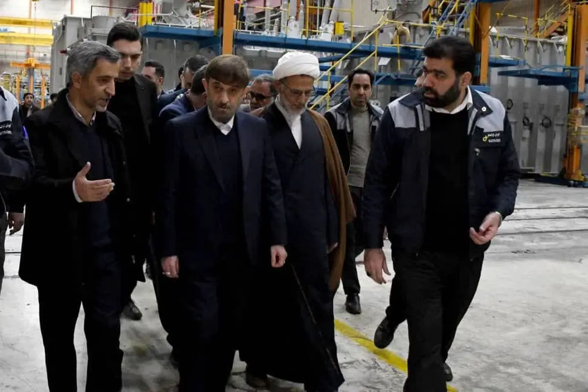 ضرورت تولید خودروهای برقی در کشور / توسعه صنایع داخلی اهمیت بسزایی دارد