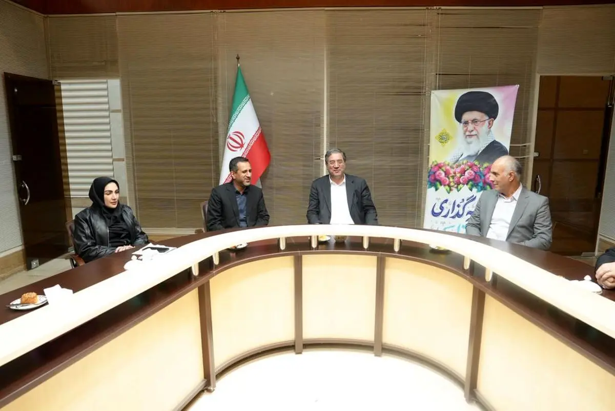 تأکید استاندار آذربایجان غربی بر تسریع پروژه‌های پتروشیمی ارومیه