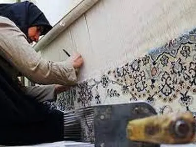 فرش به عنوان یک کالای کاملا هنری نمی‌تواند رفع تعهد ارزی کند/ ضربه مهلک تحریم بر صادرات فرش ایران