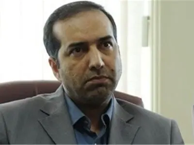 عملکرد مطبوعات با دوری از سیاست بهبود پیدا می‌کند/ مناسبات دموکراتیک روشن برای کار کردن بدون حاشیه مطبوعات