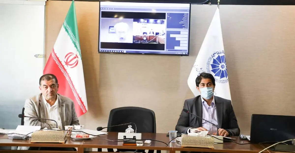 اقتصاد با تهدید و بخشنامه درست نمی‌شود/ بخشنامه‌های بانک مرکزی صادرات را تعطیل می‌کند