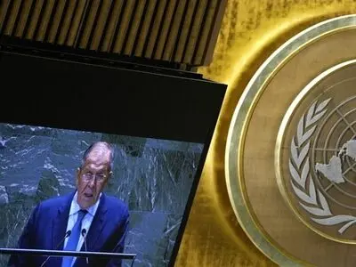 لافروف يتحدث عن محاولات لجر إيران إلى حرب كبرى في الشرق الأوسط