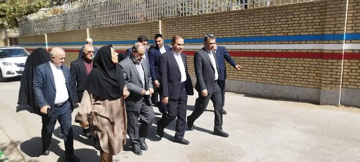 معاون اجتماعی و پیشگیری از جرم قوه قضاییه از شیرخوارگاه علی اصغر و خانه چتر بازدید کرد