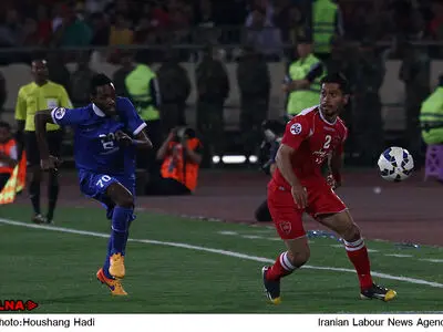 برسبولیس الایرانی یتقدم بهدف قاتل للهلال السعودی 