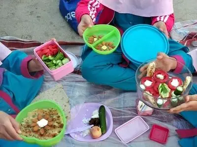 دانش آموزان خوردن صبحانه را فراموش نکنند