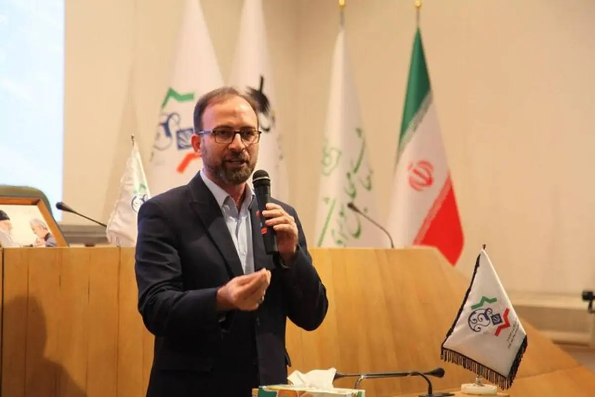مکاتبه با آموزش و پرورش برای طرح موضوع مسئولیت پذیری اجتماعی در کتب درسی