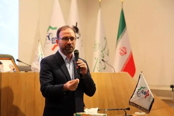 مکاتبه با آموزش و پرورش برای طرح موضوع مسئولیت پذیری اجتماعی در کتب درسی