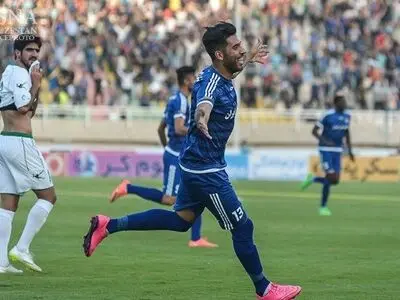 مدافع استقلال خوزستان: یک ماه پیش مبلغی دادند تا جیبمان خالی نباشد