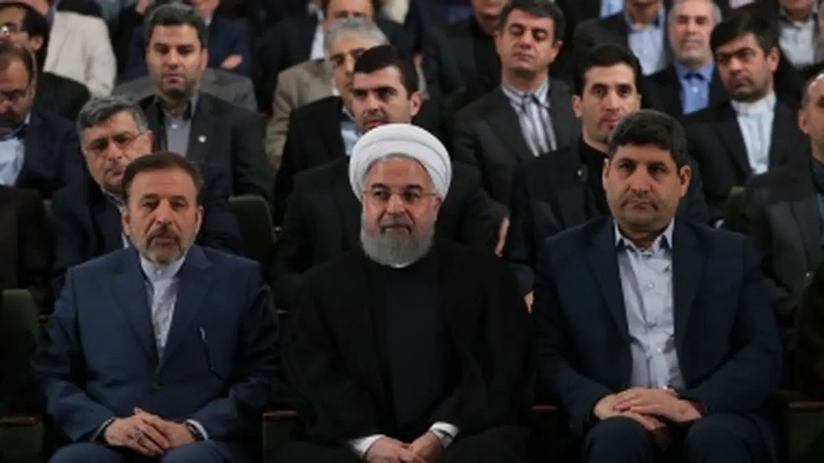 از برگزیدگان کنکور 96 تجلیل شد