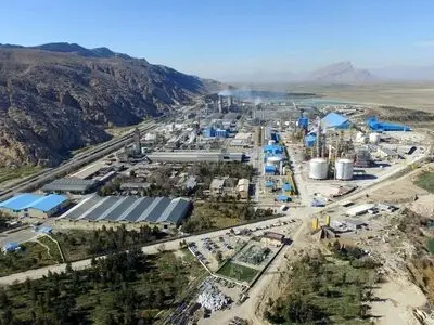 ۳ نشان مسئولیت اجتماعی و ارتباطی برای پتروشیمی شیراز