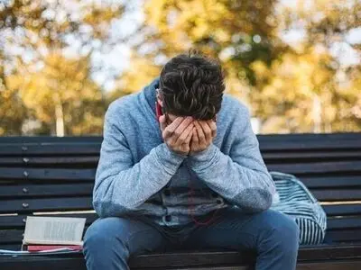 چرا برخی جوانان دچار سندرم بی‌انگیزگی شده‌اند؟