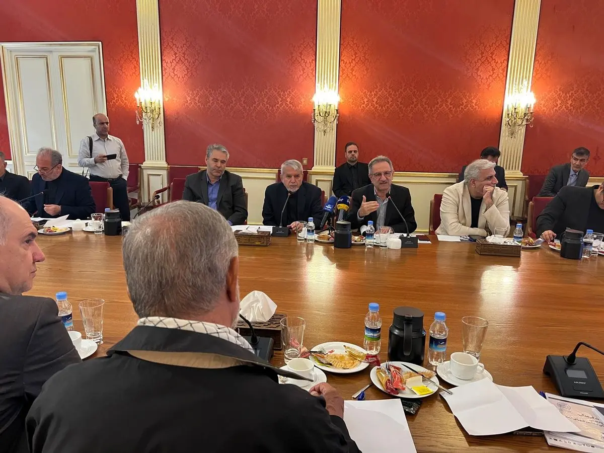 اعضای کمیسیون امورداخلی و شوراها از مجموعه کاخ سعدآباد بازدید کردند