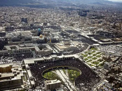 زیارت کوتاه، اقامت کوتاه‌تر: معمای گردشگری مشهد