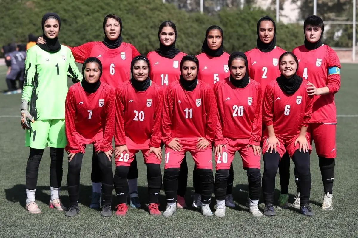 مهینی 23 بازیکن را به اردو دعوت کرد
