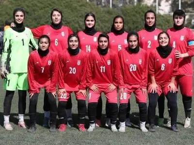 مهینی 23 بازیکن را به اردو دعوت کرد