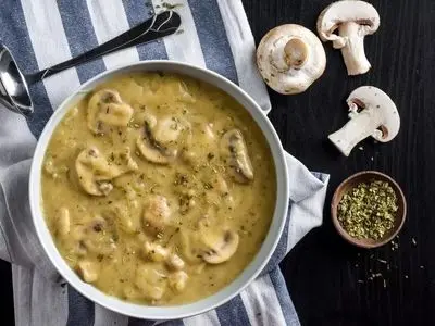 طرز تهیه سس قارچ خوشمزه برای همبرگر و پاستا