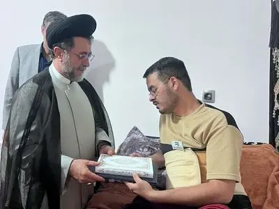  پیگیری امور درمانی مجروحان حادثه لارستان