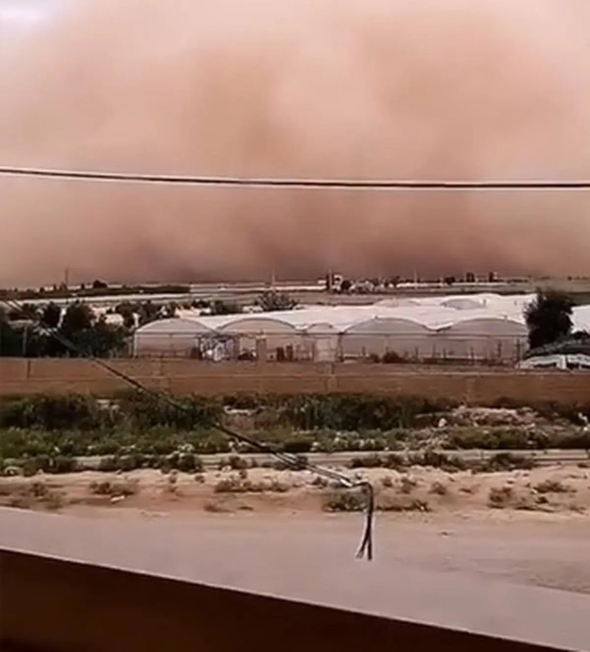 طوفان شن در گرمسار + فیلم