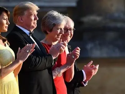 Trump says May's Brexit plan kills hope of a U.S. trade deal