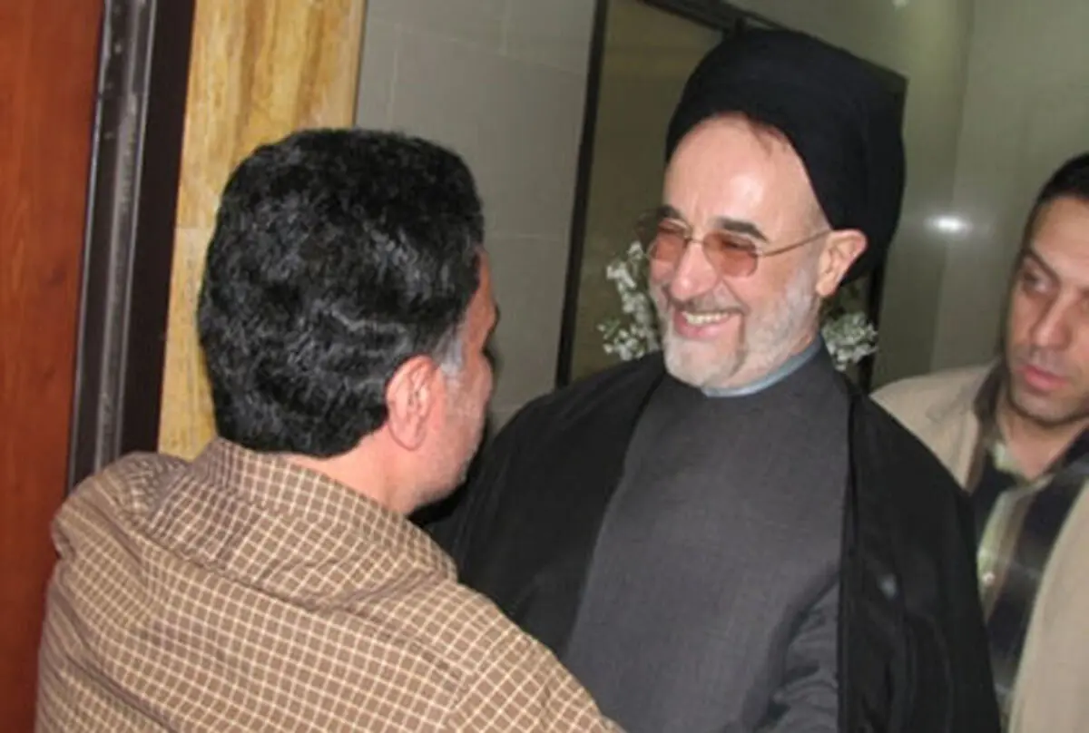 گفت‌وگوی تلفنی سید مصطفی تاج‌زاده با سید محمد خاتمی