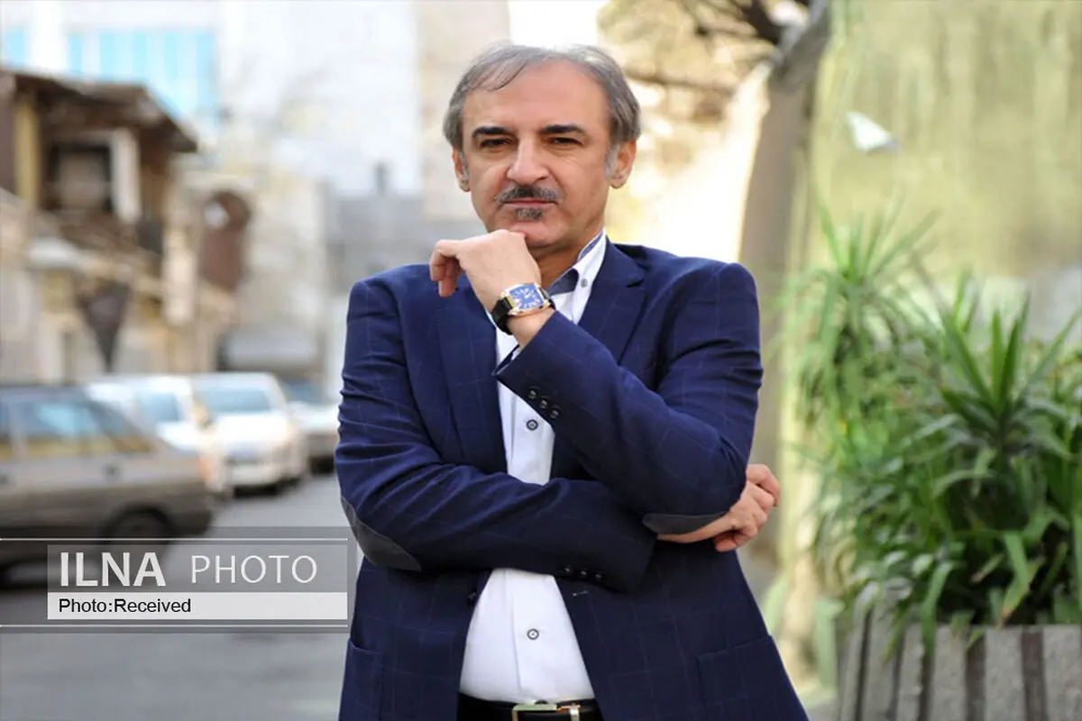 تا وقتی تسهیلاتِ بنیادی نداشته باشیم با بهترین رویدادها هم نمی‌توانیم مقصد مهمِ گردشگریِ منطقه باشیم/ تهران فقط یک موزه هنرهای معاصر دارد که یا تعطیل است یا نمایشگاه مهمی ندارد