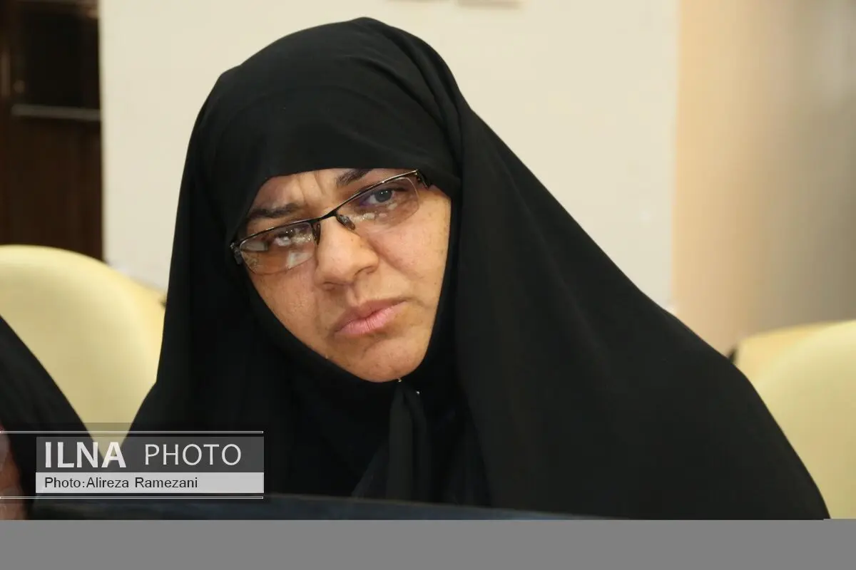 خدیجه گرشاسبی رییس کمیسیون بانوان شورای شهر بوشهر شد
