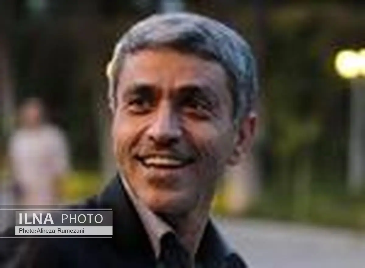 طیبنیا به استان سمنان سفر میکند