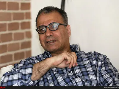 چه دلیلی دارد که در ادبیات با فساد روبرو نباشیم/ادبیات کارش امید دادن نیست، دولت‌های نالایق این کار را می‌کنند