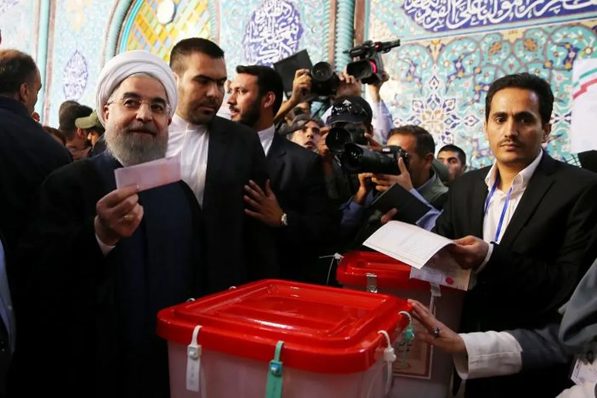 Rouhani leads Iran presidential race, expected to win