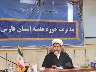 فعالیت ۵۴ حوزه علمیه آقایان و ۳۲ حوزه بانوان در فارس 