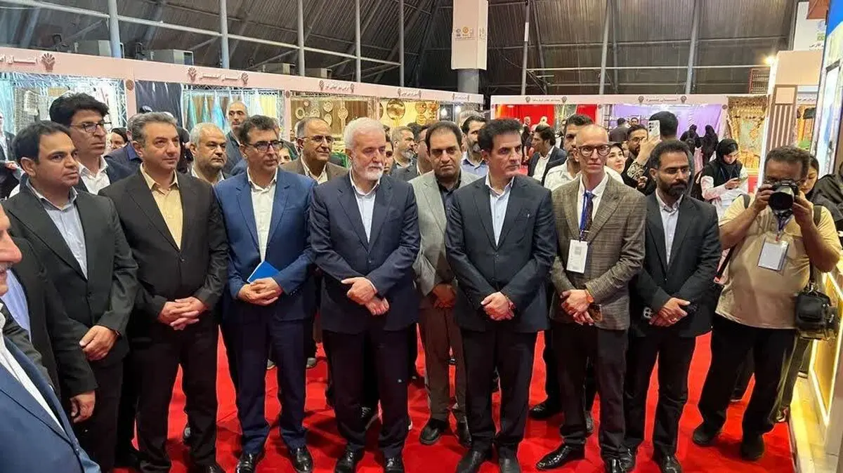 فرش قرمز مدیریت شهری برای سرمایه‌گذاران در شیراز 
