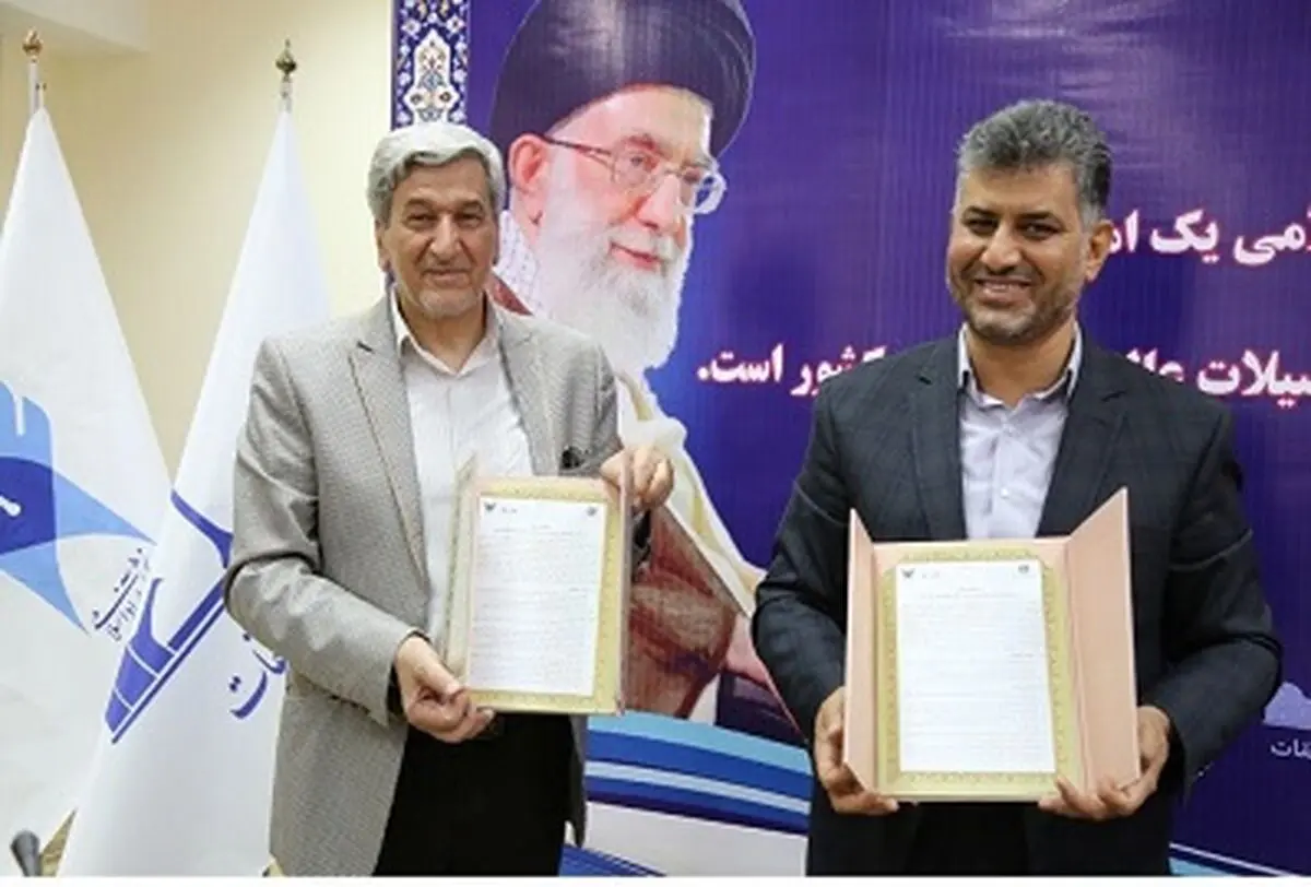 به دانشجویانِ رشته‌هایی که بازار کارِ مطلوبی ندارند، فناوری اطلاعات آموزش می‌دهیم
