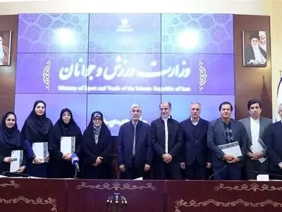 جلسه نمایندگان کمیسیون ورزشکاران فدراسیون‌ها با وزیر ورزش
