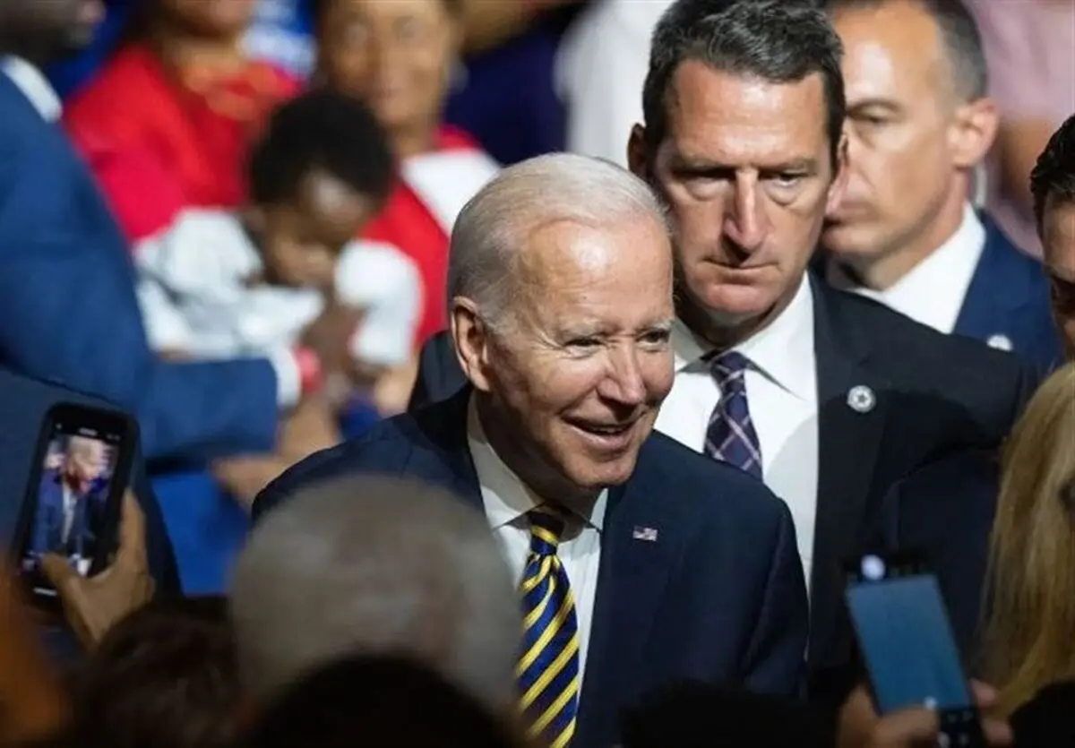  Biden's Approval Rating Drops to Record Low