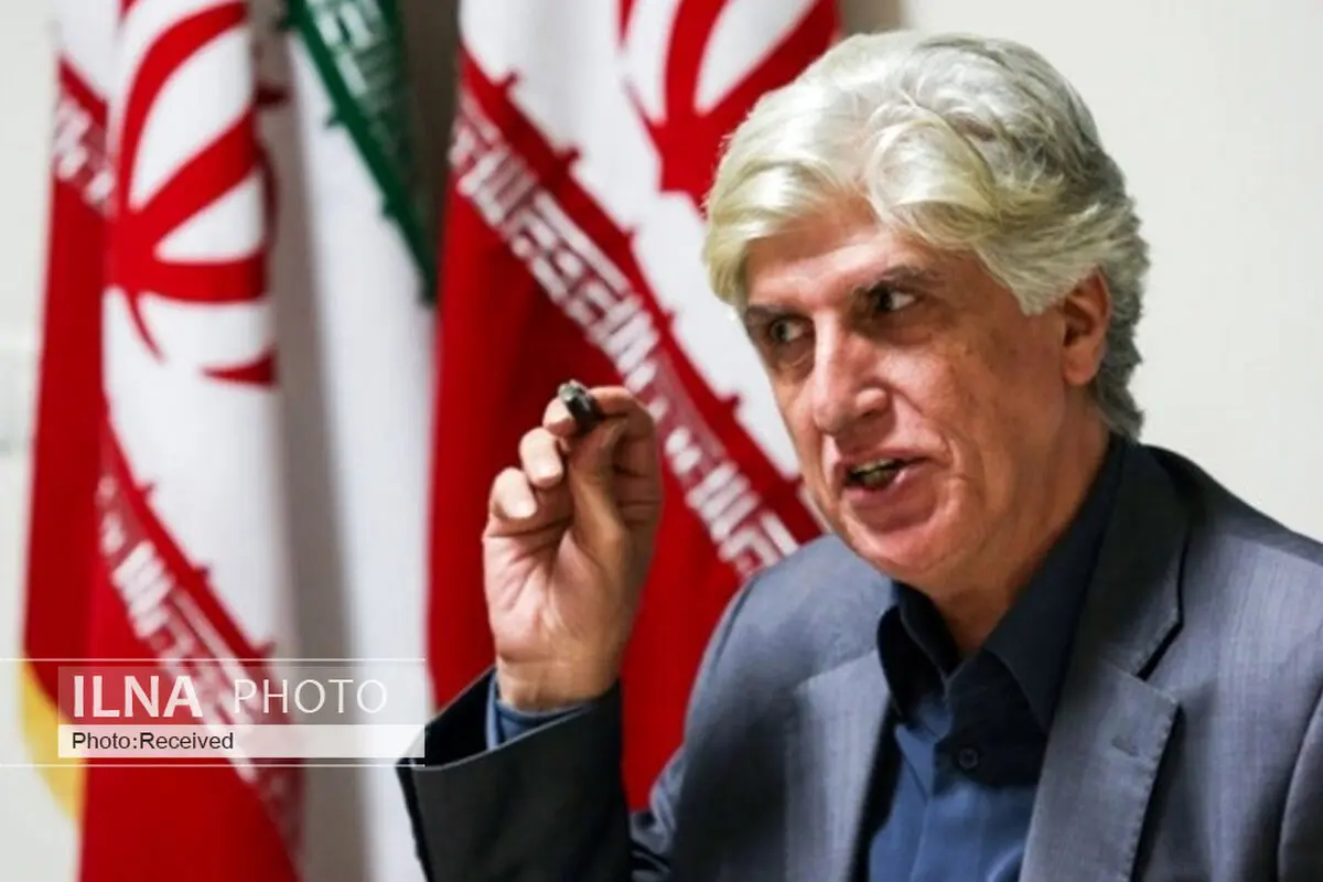 آلونک‌نشین‌ها در اعتراضات اخیر حضور نداشتند/ افراد میهن‌دوست باید سرِکار بیایند/ نسل جوان سرخورده است/مسئولان اعتماد از دست رفته را احیا کنند