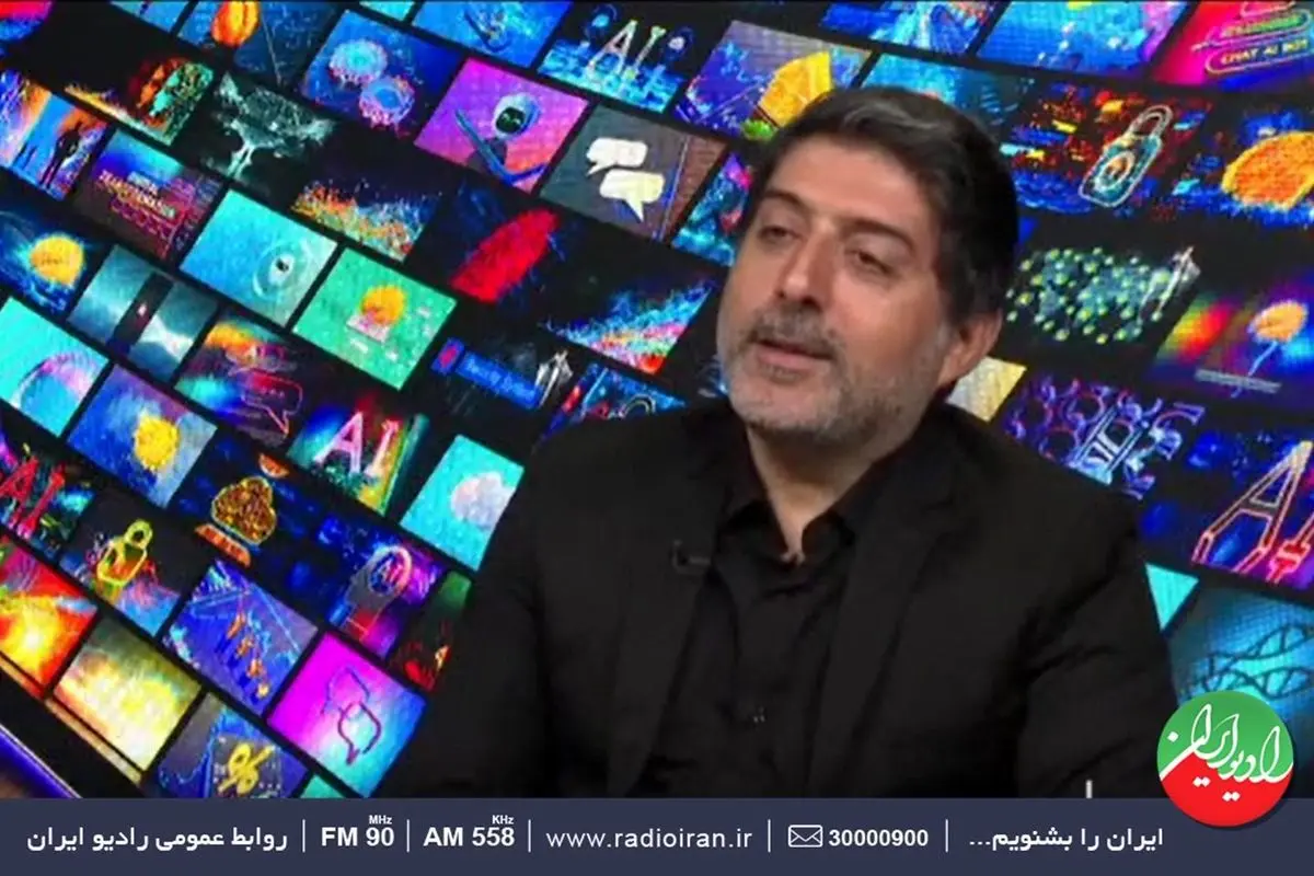 پوشش لحظه‌به‌لحظه تشییع پیکر رهبر شهید روی موج رادیو
