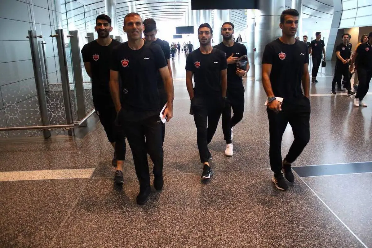کاروان پرسپولیس به تهران بازگشت