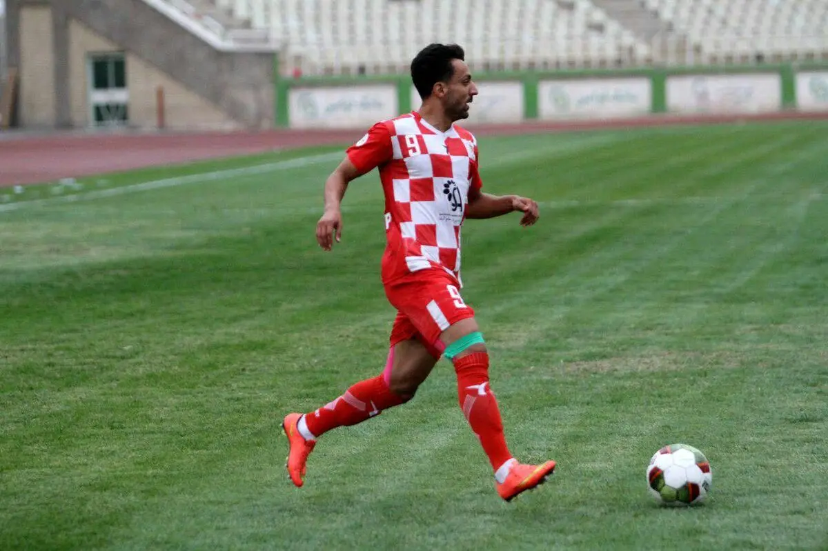 حسرت مهاجم سرخپوشان از رد پیشنهاد لیگ ترکیه