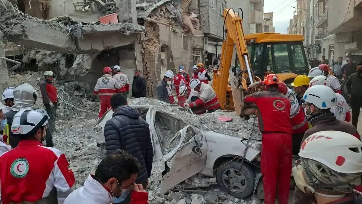 نجات ۲۰ نفر از زیر آوار توسط هلال احمر آذربایجان شرقی / ۱۷۸ ماموریت امداد و نجات