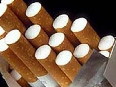 قاچاق 20 میلیارد نخ سیگار در سال/ توزیع سیگار در سال‌های گذشته در اختیار افراد خاص بود