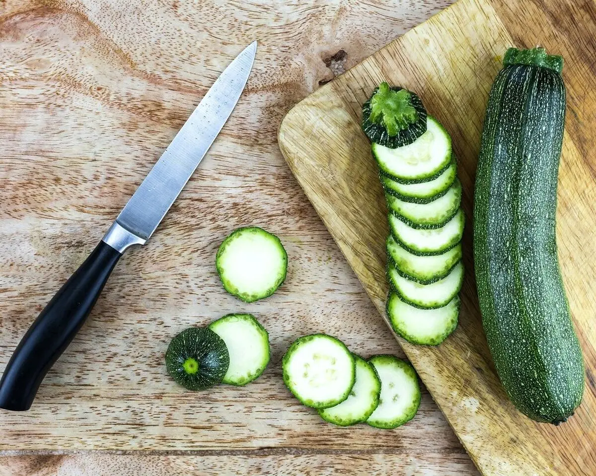 طرز تهیه چیپس کدو ؛ میان‌وعده‌ای سالم و جذاب برای کودکان