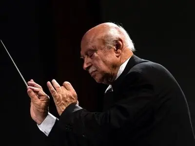 فرهاد فخرالدینی درگذشت علی مرادخانی را تسلیت گفت