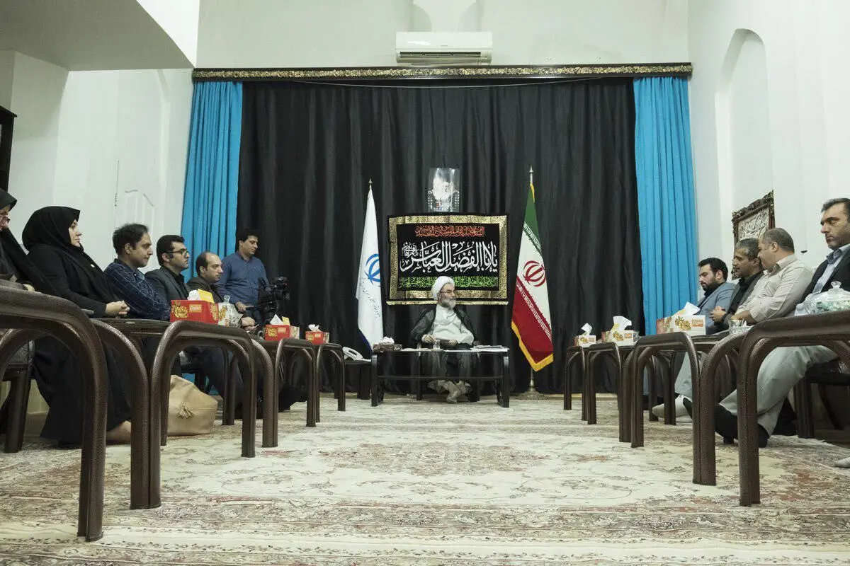 سیاه‌نمایی، ایجاد تفرقه و کوبیدن مدیران دولت به نفع هیچ‌کس نیست/ در عزل و نصب‌ها هرگز مداخله نمی‌کنم
