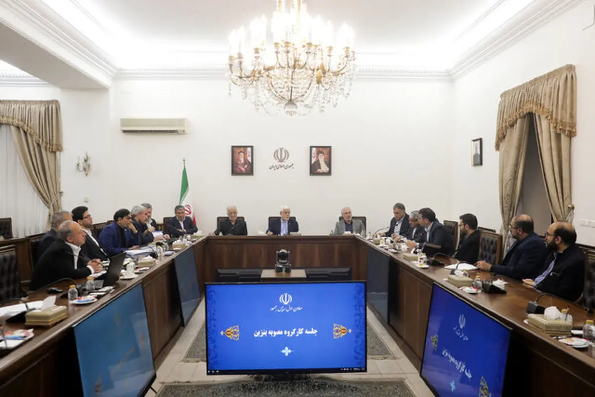 دولت برای اصلاحات احتمالی در مصوبه بنزین به نفع مردم آمادگی دارد