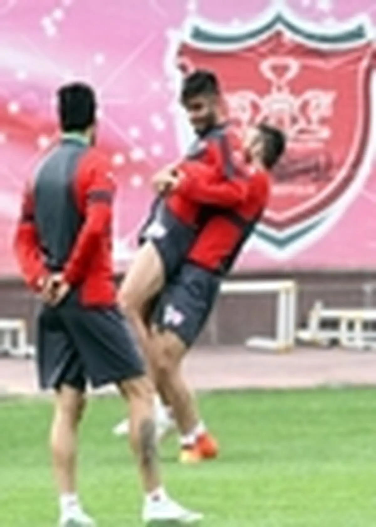 از سالتوی‌اسماعیل‌زاده تا خالکوبی عجیب یک‌پرسپولیسی!