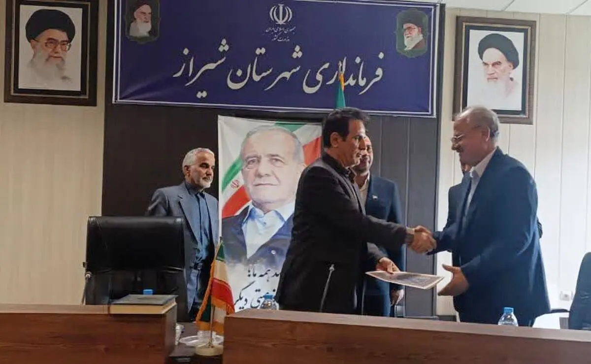 تأکید فرماندار شیراز بر نقش مردم در ثبات و پیشرفت کشور