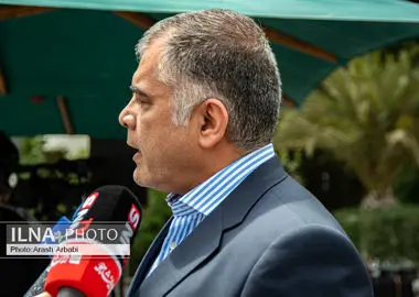 منابع حاصل از کاهش واردات بنزین صرف بهبود معیشت مردم می‌شود