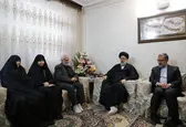 دیدار رئیس قوه قضائیه با خانواده یکی از شهدای مقاومت
