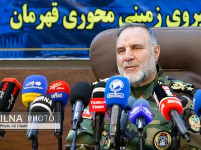 نشست خبری فرمانده نزاجا به مناسبت روز ارتش
