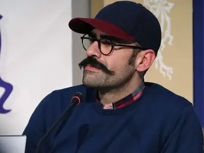 برخی فیلم‌ها به هر چیز چنگ می‌زنند تا فقط مخاطب را بخندانند...
